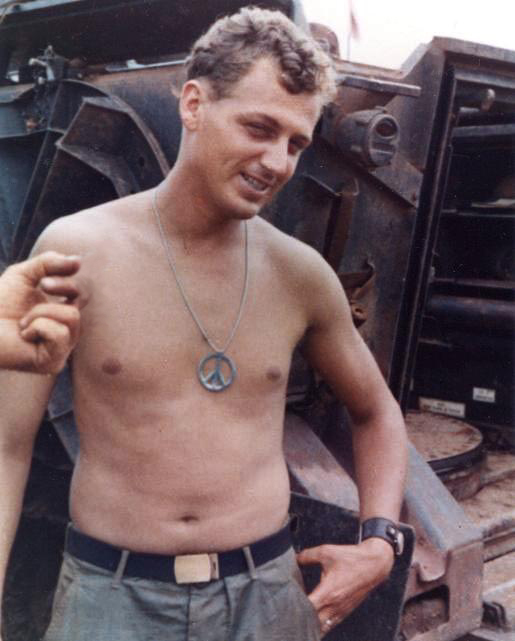 69_Doug_DiAn_Mod.jpg (144312 bytes)