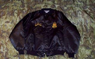 jacketb.jpg (15871 bytes)